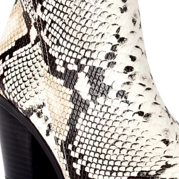 Scoop NYC Women’s Snake Print Boots Size 8.5 NEW - Picture 11 of 11
